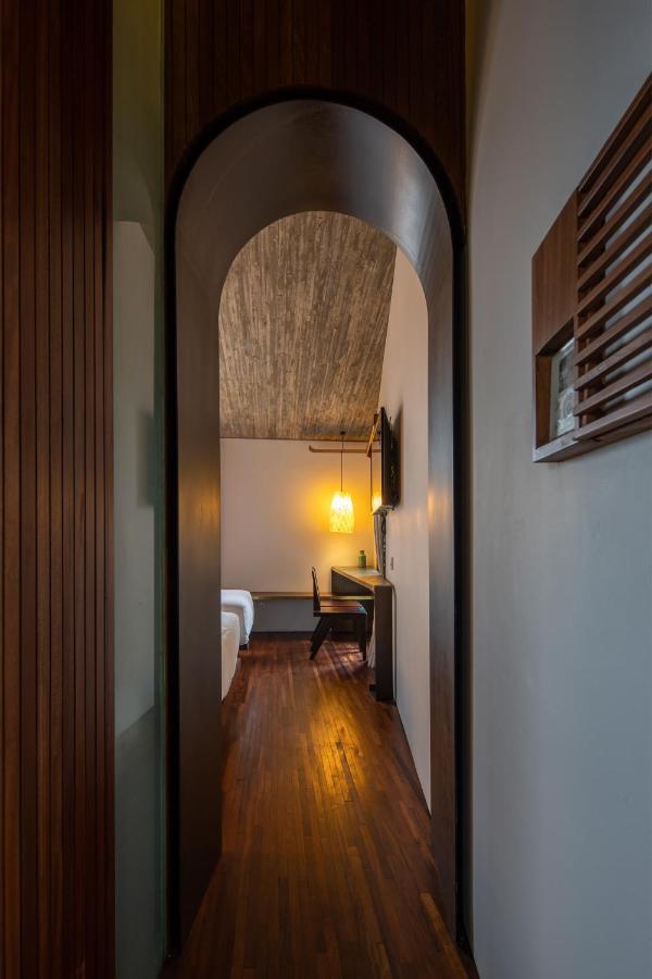 Concon House Hotel ฮานอย ภายนอก รูปภาพ